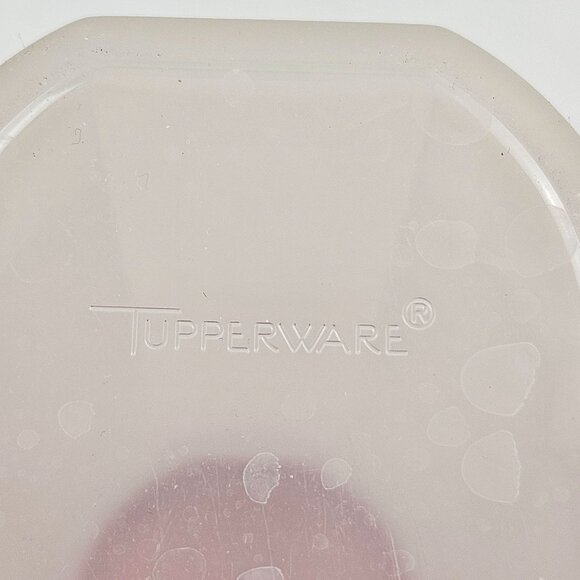 Tupperware Oval Storage Container Red Lid Plastic Airtight Organization 1614 - Picture 9 of 10